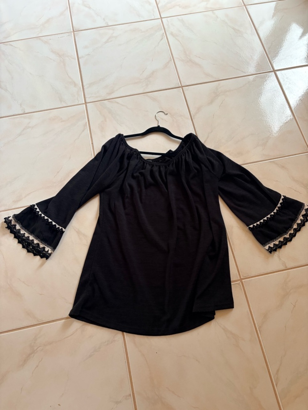 WinWin Black Off-Shoulder Bell Sleeve Blouse with Trim